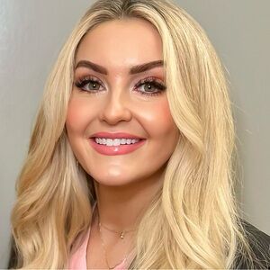 Meet your Posher, Stacey